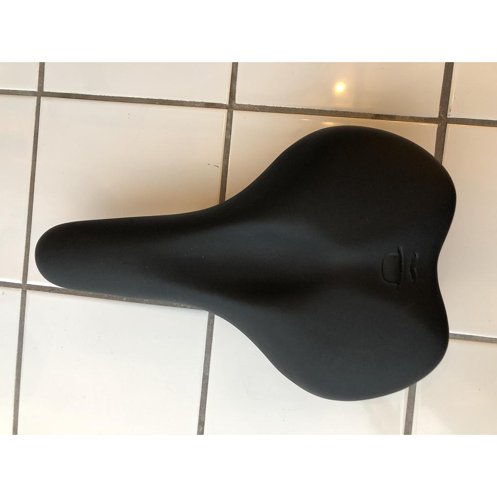 Saddle (Black with Butchers & Bicycles logo)
